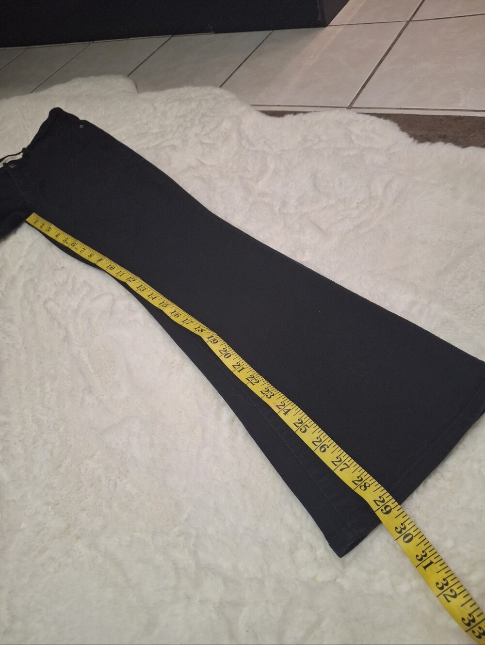 Levi's 725 High Rise Bootcut Jeans Black Stretch Denim Women Size W30 L30 - Picture 13 of 16